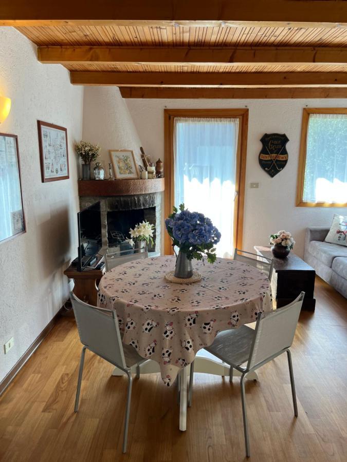 Chalet Blanc "Le Flocon" กูร์มาเยอร์ ภายนอก รูปภาพ